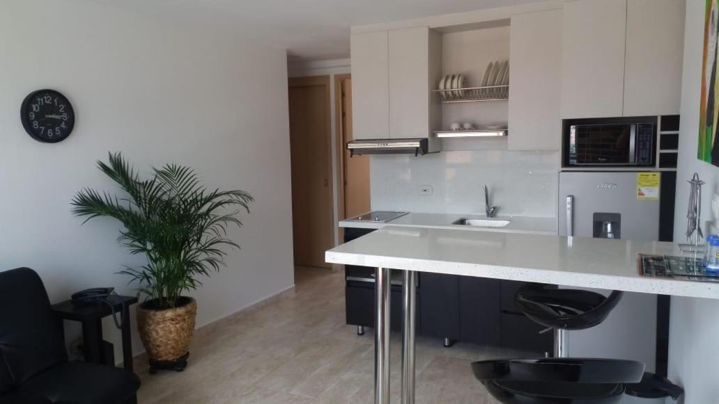 Apartasuites Av Medellín Eksteriør billede